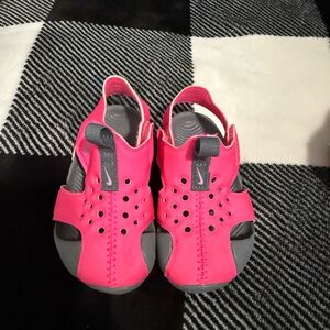 Nike Kids Bright Pink and Gray water shoes